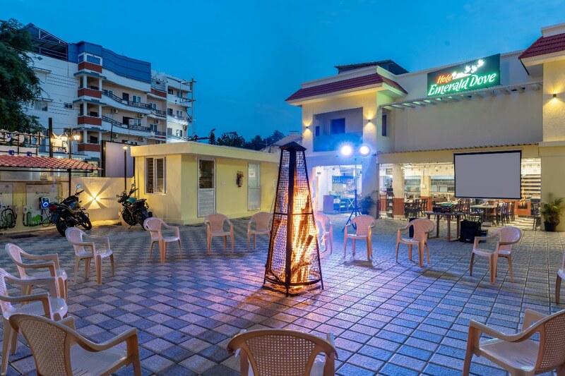 Hotel Emerald Dove